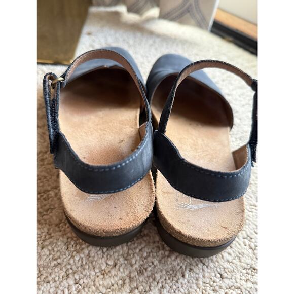 Dansko Rowan Navy Nubuck Mary Jane Flats Size 38 Closed Toe Comfort Shoes - Picture 6 of 12